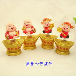 萌趣納福 Q版財(cái)神彈簧車載公仔，義烏藍(lán)喵電商的樹(shù)脂工藝精品
